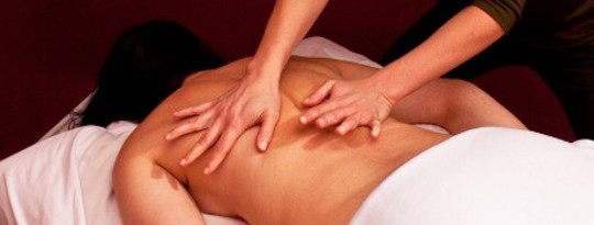 Home Massage Heals: You Too Can Give Healing Massages