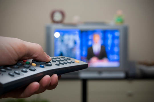 Είναι η τηλεόραση καλή για μένα; Πώς να βαθμολογήσετε τις τηλεοπτικές σας εκπομπές