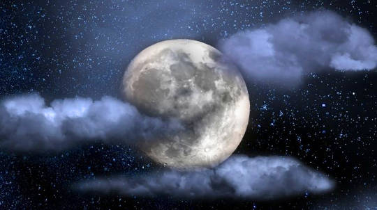Hva er forskjellen mellom blåmåne: sesongmessige, kalendriske eller astrologiske