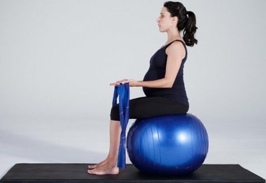 Pilates Exercise On The Ball Heals Body and Soul