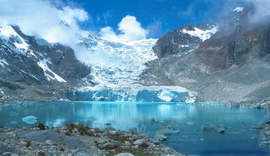 Bolivia's Fast-melting Glaciers Are Leaving Behind Lakes That Could Cause Catastrophic Floods
