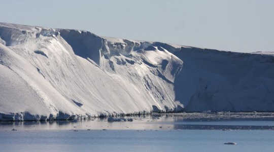 Totten glacier: expected to melt far faster than previously thought. Image: Esmee van Wijk/Australian Antarctic Division