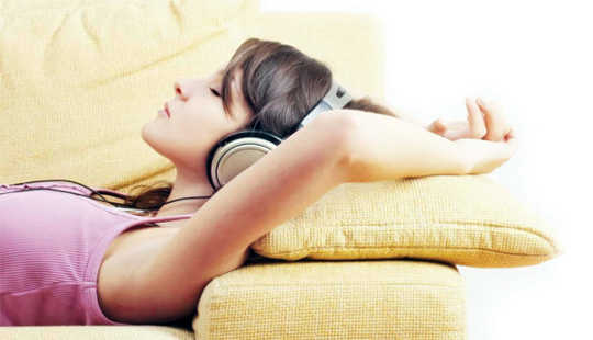 How Listening To Music Could Help You Beat Insomnia