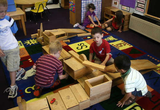  Children learn through play. woodleywonderworks, CC BY