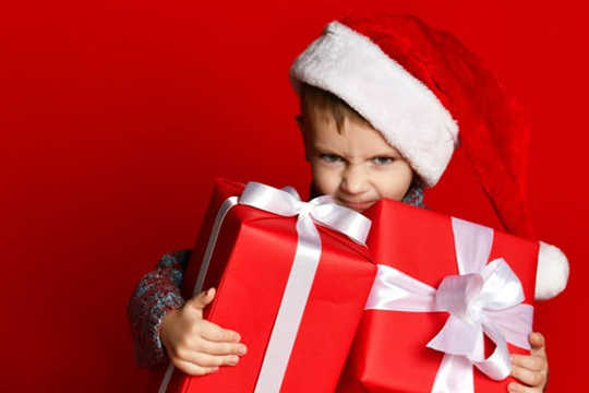 How To Infuse Your Family With The Spirit Of Generosity This Christmas