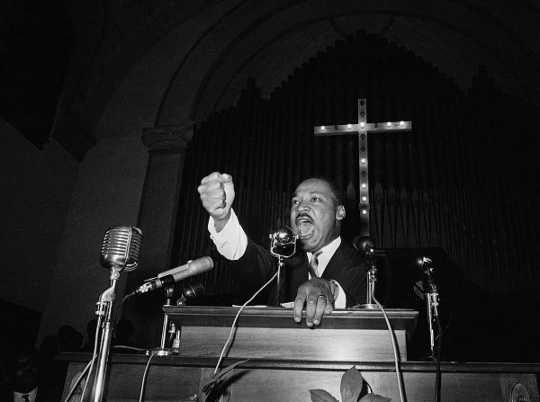 How Nonviolence Was Brought To The Civil Rights Movement