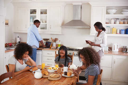 How Mobile Devices Have Changed Family Time