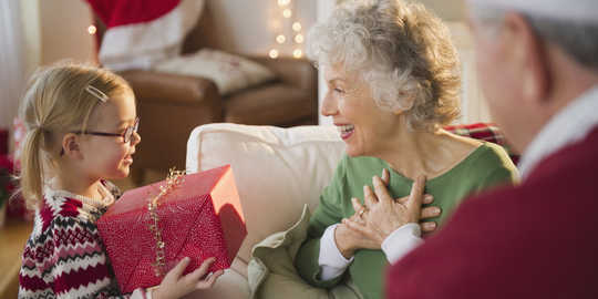 How People With Dementia Can Best Enjoy The Holidays