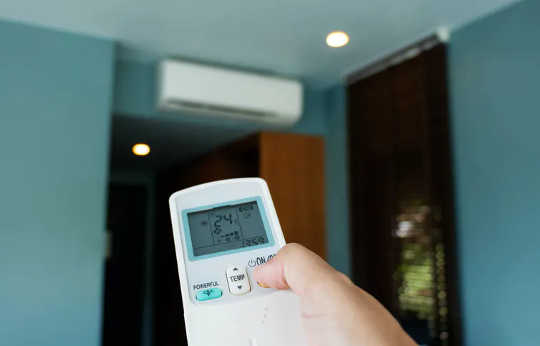 Air conditioners can help ventilate rooms, but only if they’re inserting fresh air from outside, rather than recirculating indoor air.