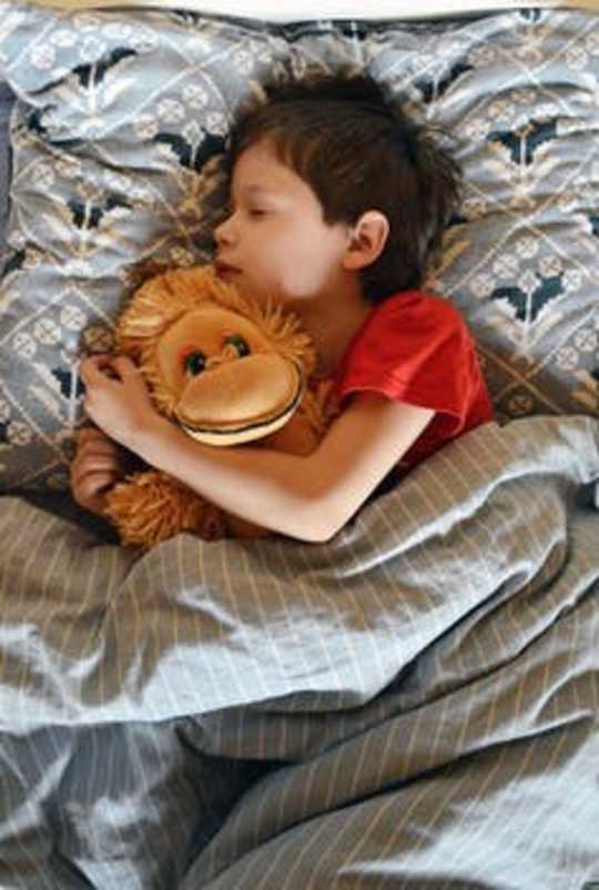 10 Reasons Kids Develop Sleep Problems, And How Parents Can Help