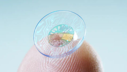 High-Tech Contact Lenses Are Straight Out Of Science Fiction — And May Replace Smart Phones