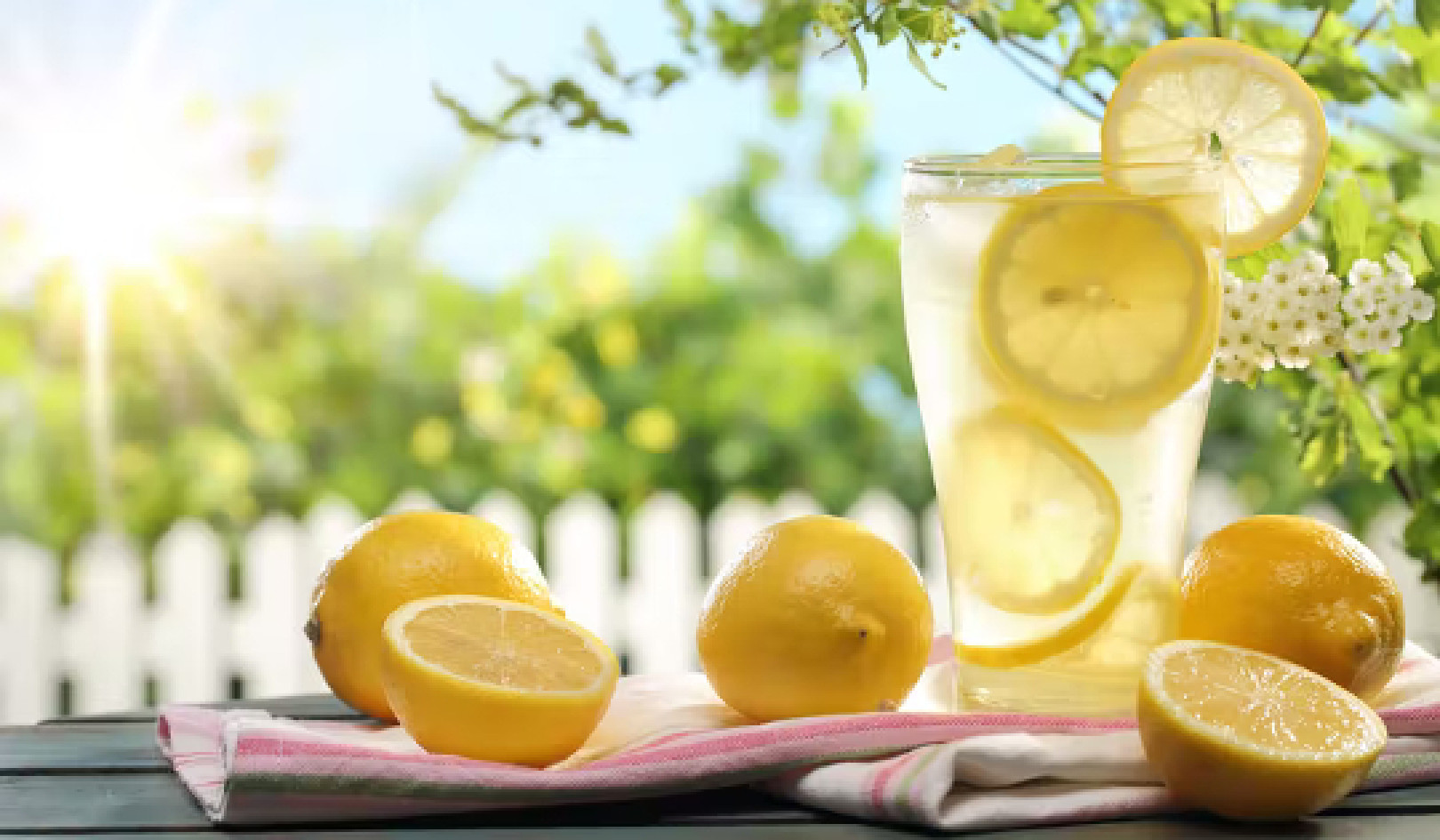 5 Historical Summer Drinks To Keep You Cool