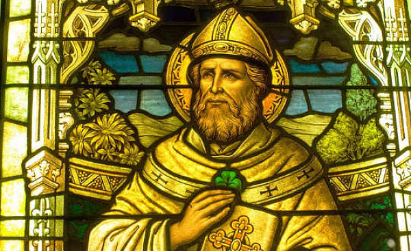 10 Asiat, jotka tietää Real St. Patrickista