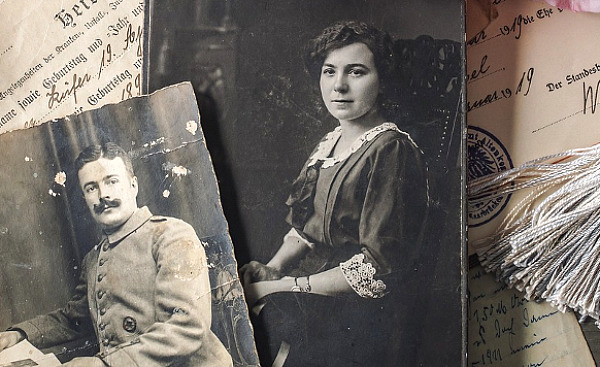 fotos antiguas de un militar y su esposa